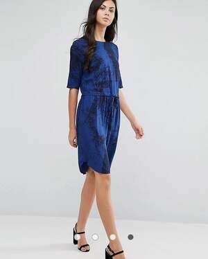 YAS Elisa Dress In Marble Print size small